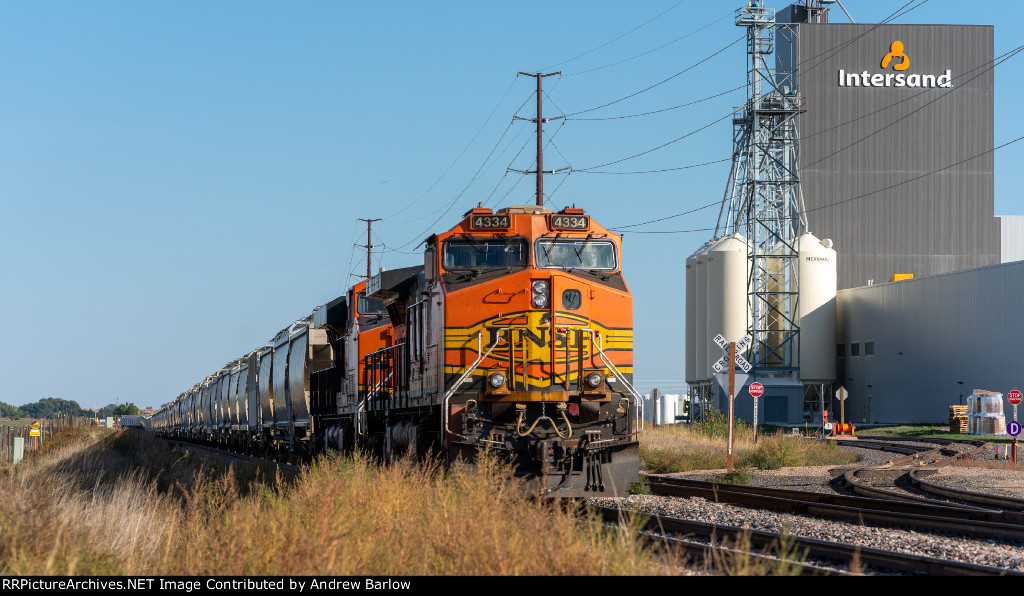 BNSF Frac Sand Train at Windsor